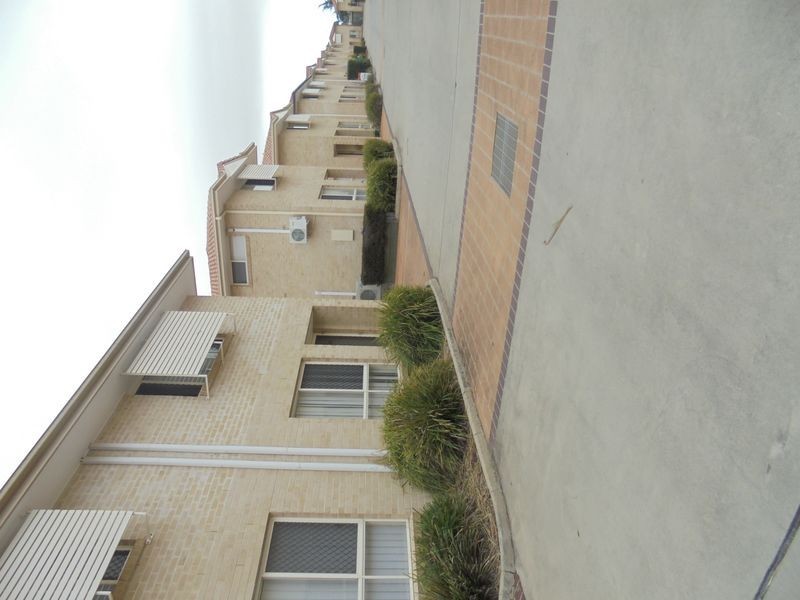 27/21B Hunter Street, Brassall QLD 4305