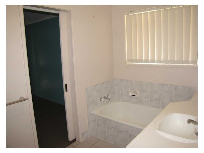 10 Newton Place, Wacol QLD 4076