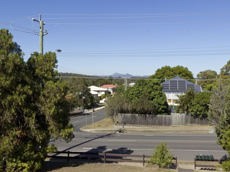 4/166 Blackstone Rd, Silkstone QLD 4304