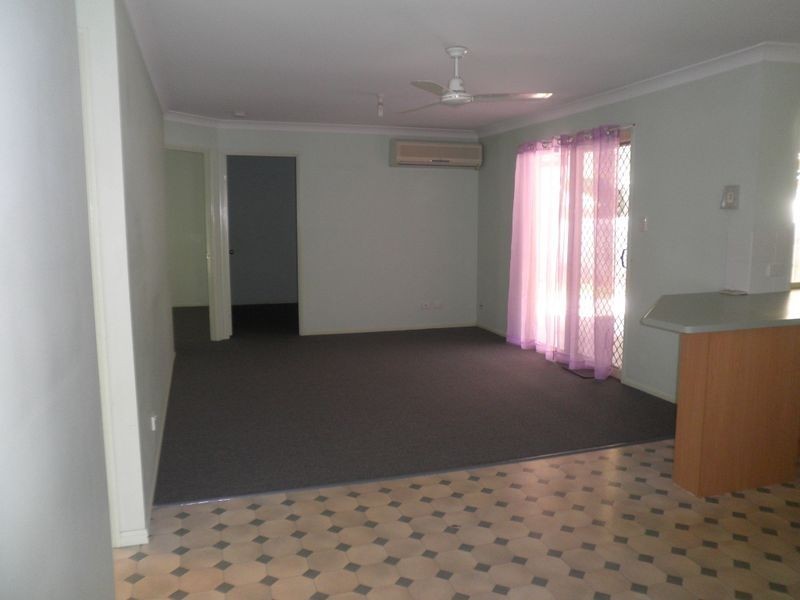 21 Lyrebird Lane, Bellbird Park QLD 4300