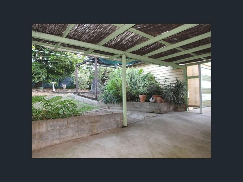 2 Soudan Street, North Booval QLD 4304