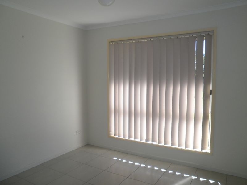 1/6 Mooney Close, Goodna QLD 4300