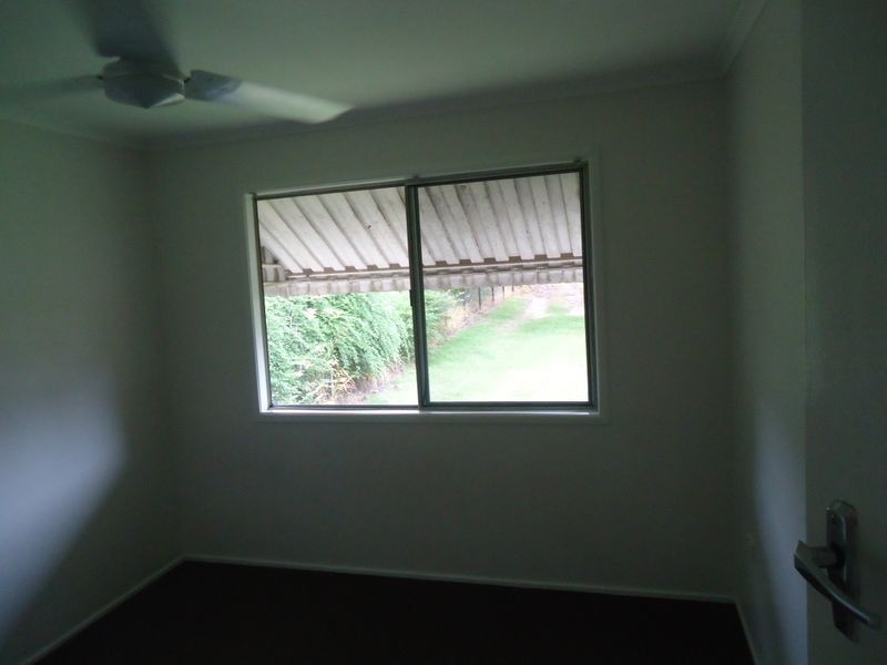 11 Gibbs St, Churchill QLD 4305
