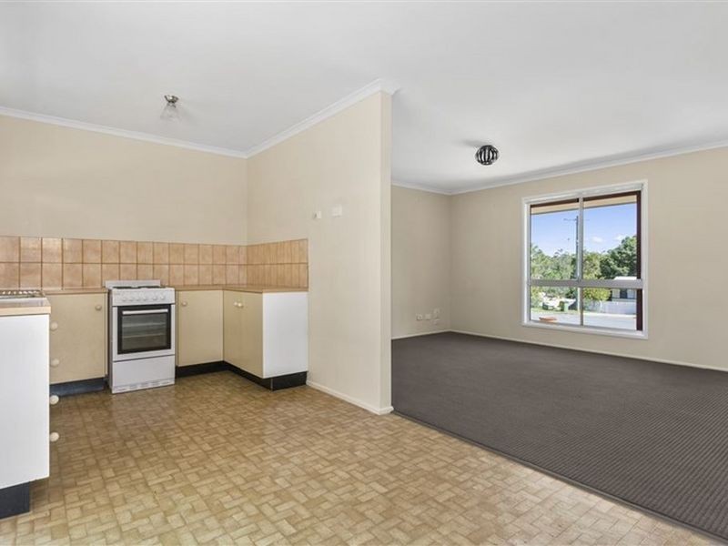 16 Harnell Court, Goodna QLD 4300