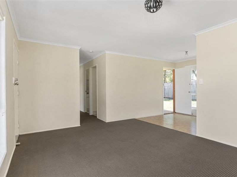 16 Harnell Court, Goodna QLD 4300