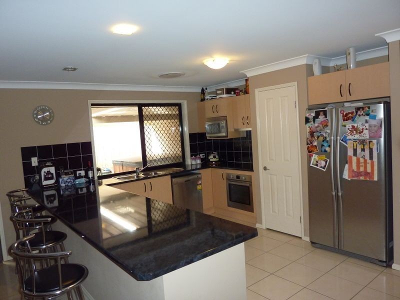 8 Clarke Court, Collingwood Park QLD 4301