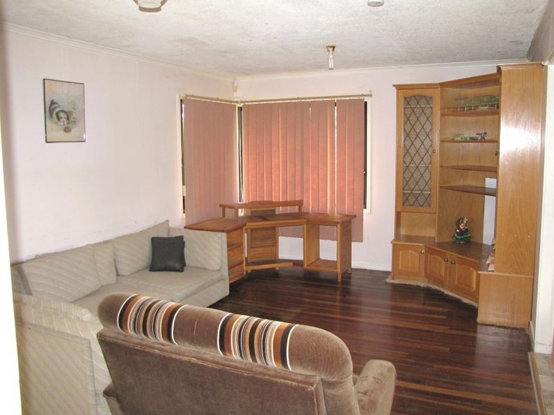 3 Dorricott Crescent, Goodna QLD 4300