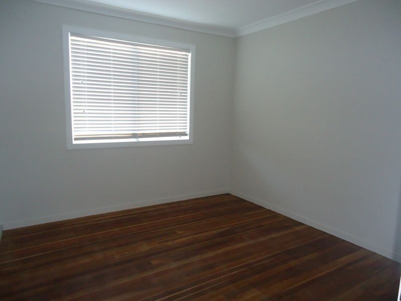 10 McLeod Street, Basin Pocket QLD 4305