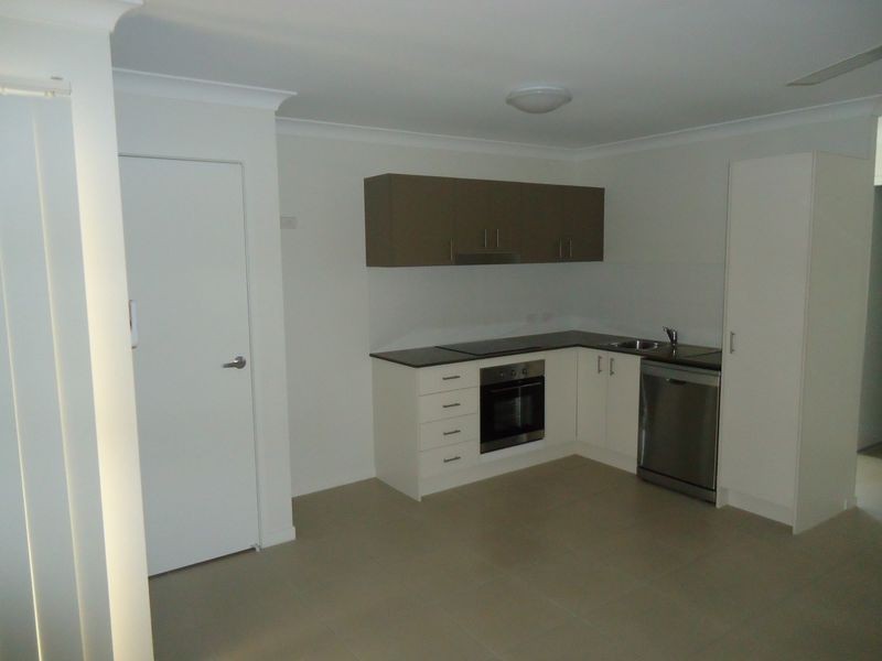 1/81 Brentwood Drive, Bundamba QLD 4304