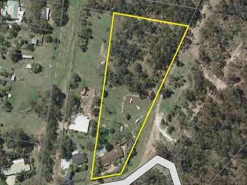 18 Brittains Road, Bellbird Park QLD 4300
