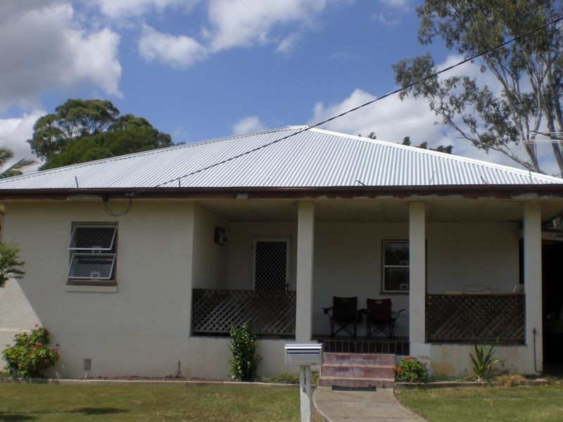 14 Phillip Street, One Mile QLD 4305