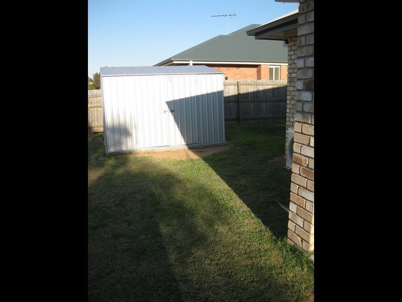 6 Explorer st, Raceview QLD 4305