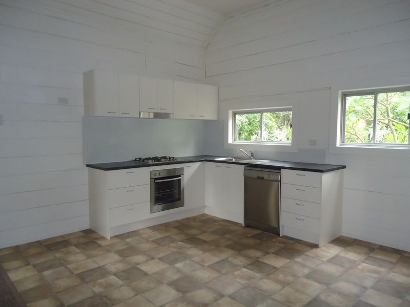 37 Liverpool Street, North Ipswich QLD 4305