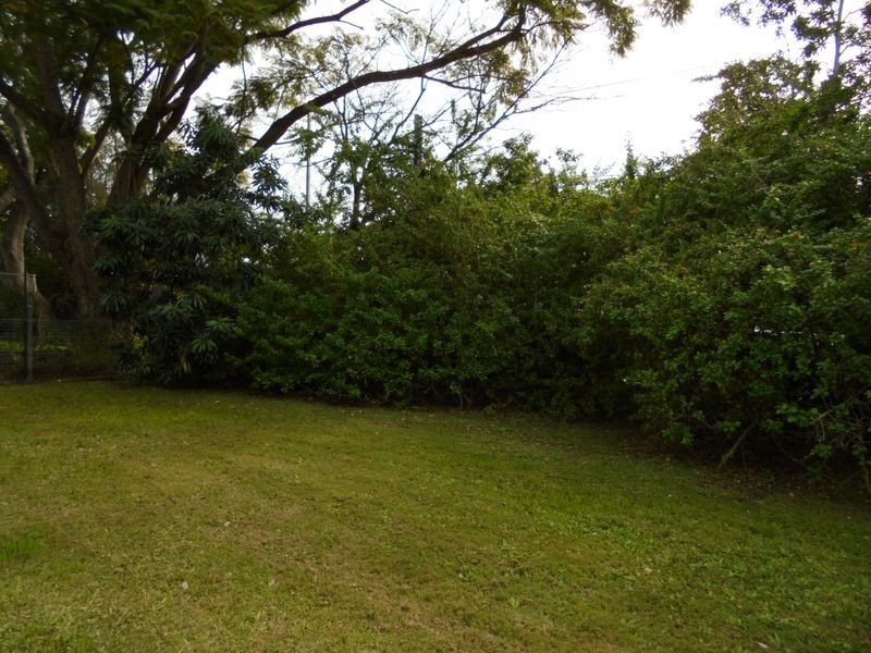10 Bennett St, East Ipswich QLD 4305