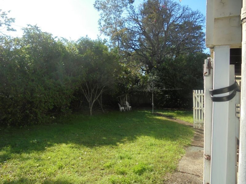10 Bennett St, East Ipswich QLD 4305