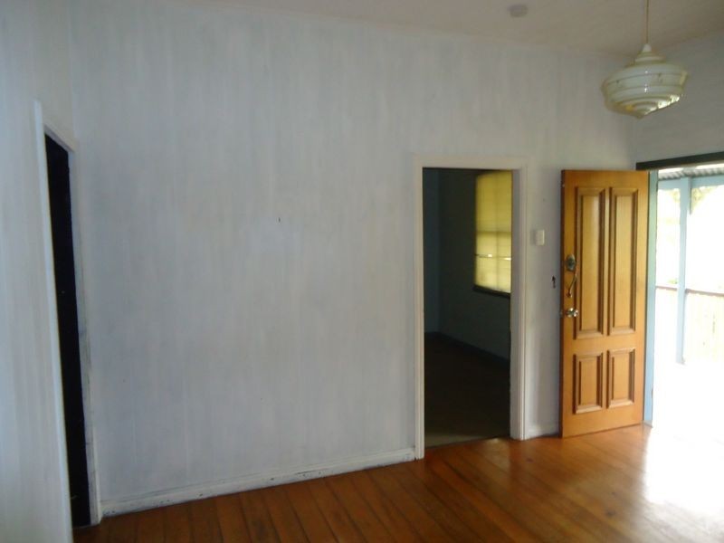 140 Woodend  Rd, Woodend QLD 4305