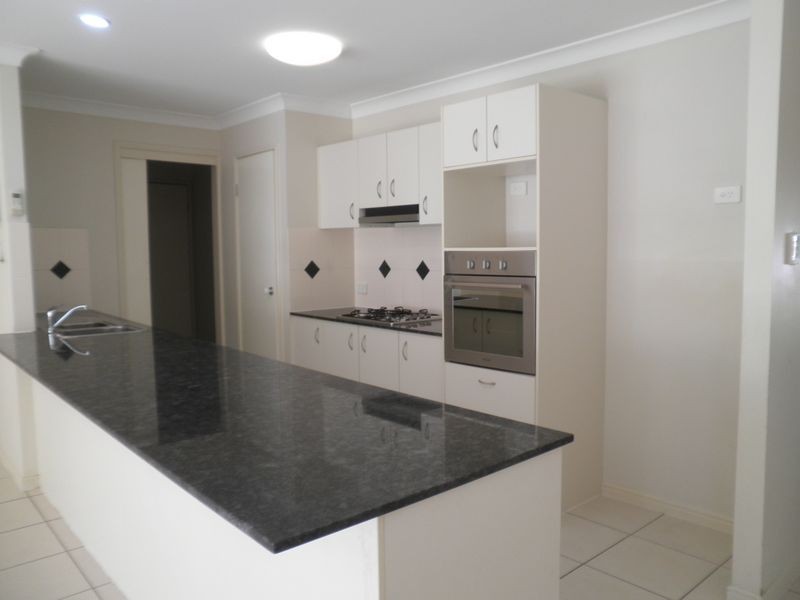 16 Rockford Drive, Bellbird Park QLD 4300