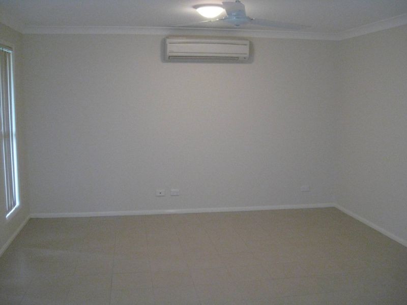 11 Bradfield Drive, Brassall QLD 4305