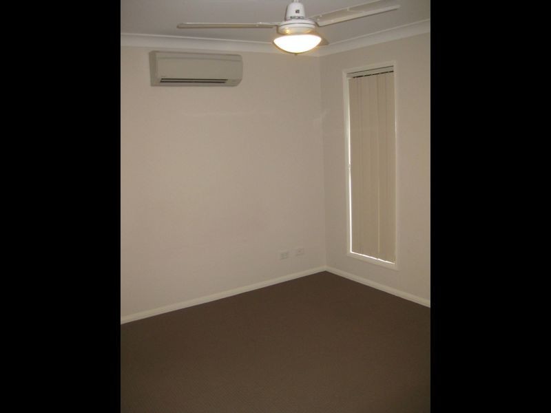 11 Bradfield Drive, Brassall QLD 4305