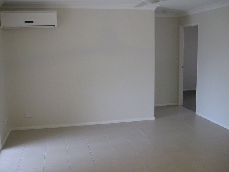 11 Bradfield Drive, Brassall QLD 4305