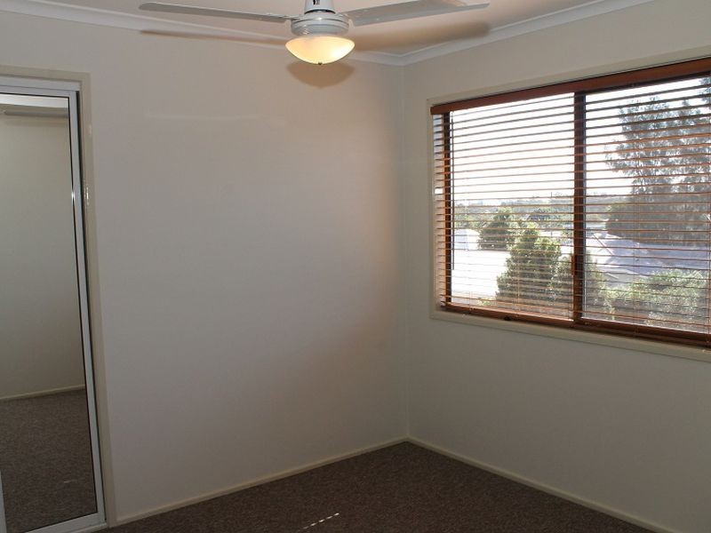 49a Omar st, West Ipswich QLD 4305