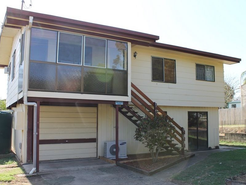 49a Omar st, West Ipswich QLD 4305