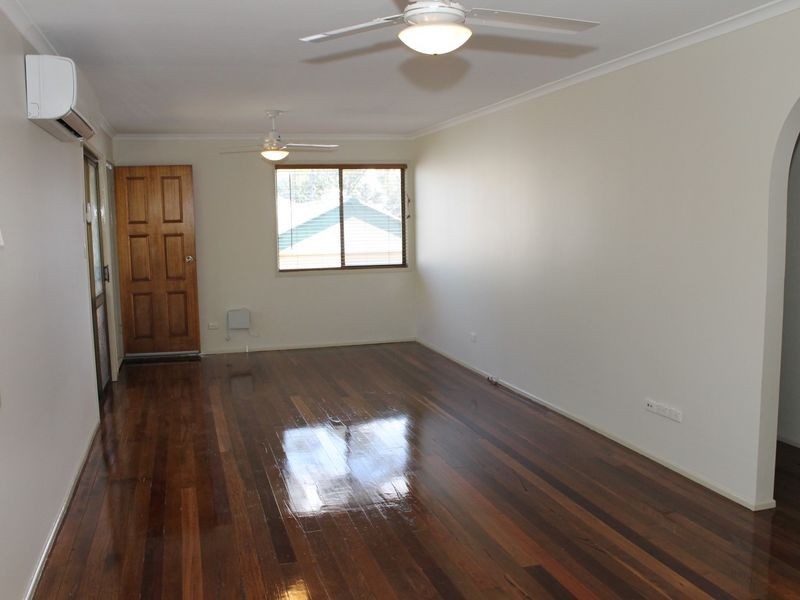 49a Omar st, West Ipswich QLD 4305