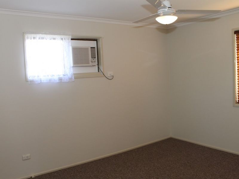 49a Omar st, West Ipswich QLD 4305