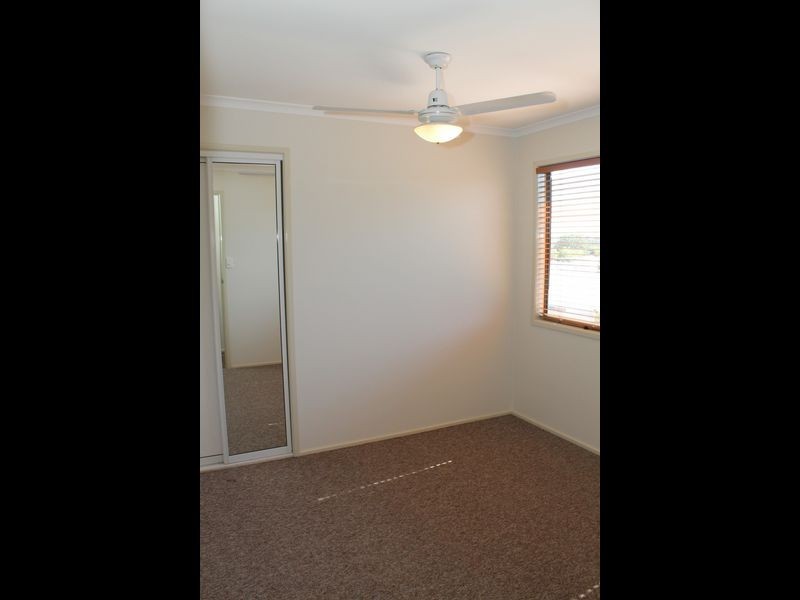 49a Omar st, West Ipswich QLD 4305