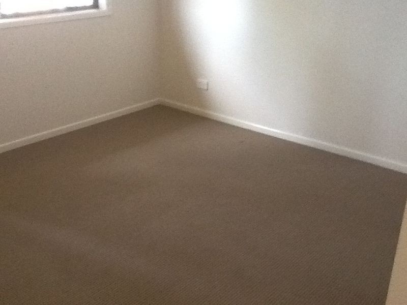 2/4 Gibbs St, Churchill QLD 4305