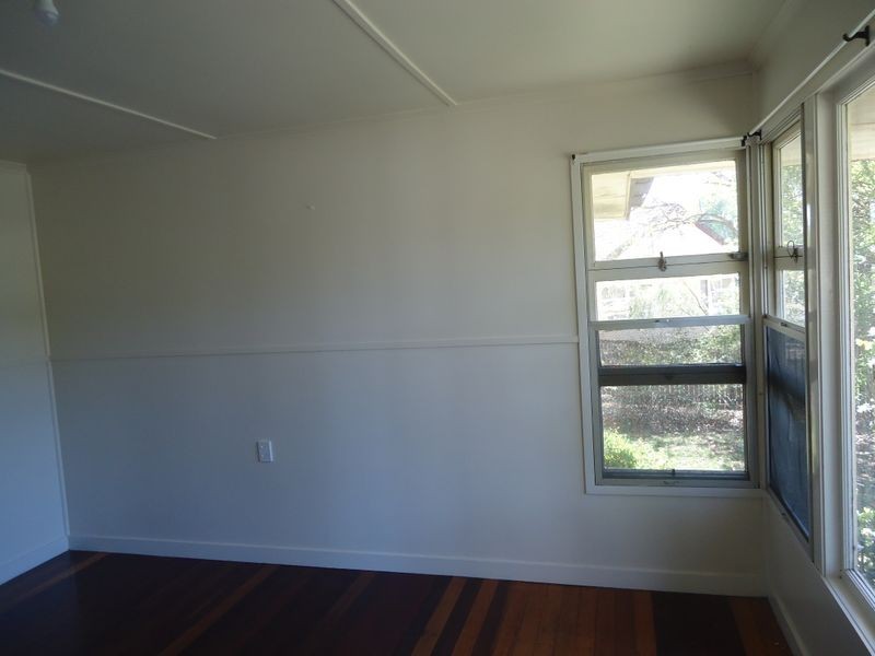 2 Baillieston st, Leichhardt QLD 4305