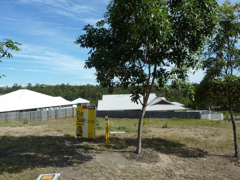 30 Waterhousia Crescent, Brookwater QLD 4300