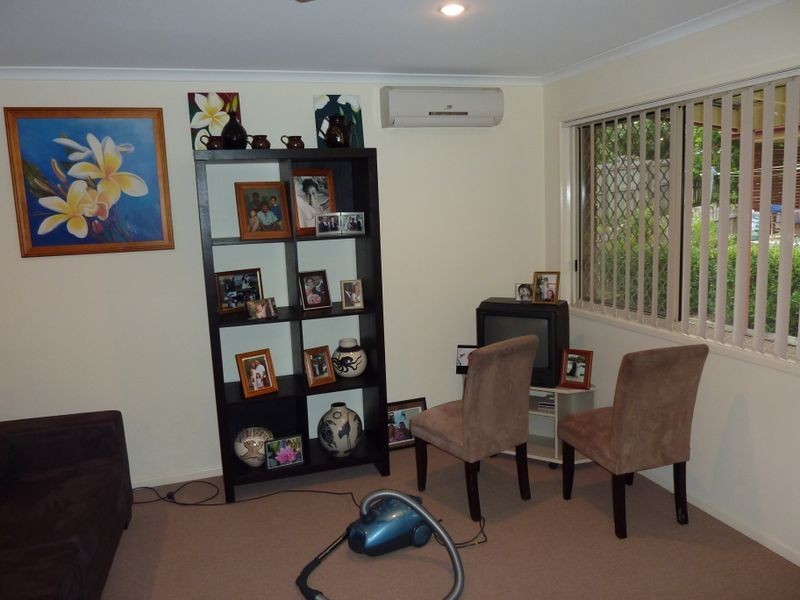 27/13 Thomas Street, Goodna QLD 4300