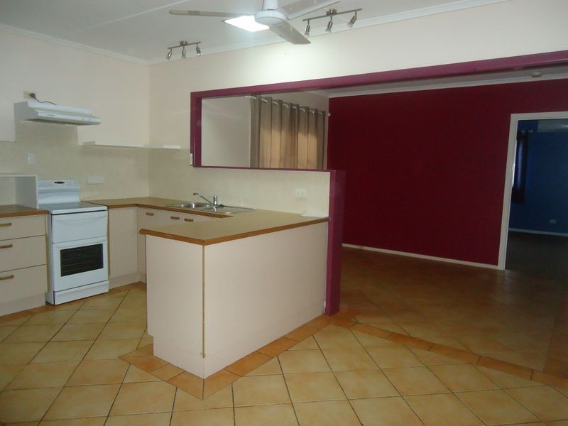 10 Fahy Street, Brassall QLD 4305