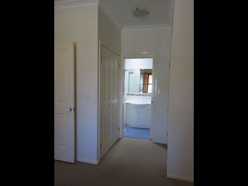 53 Paton Crescent, Forest Lake QLD 4078