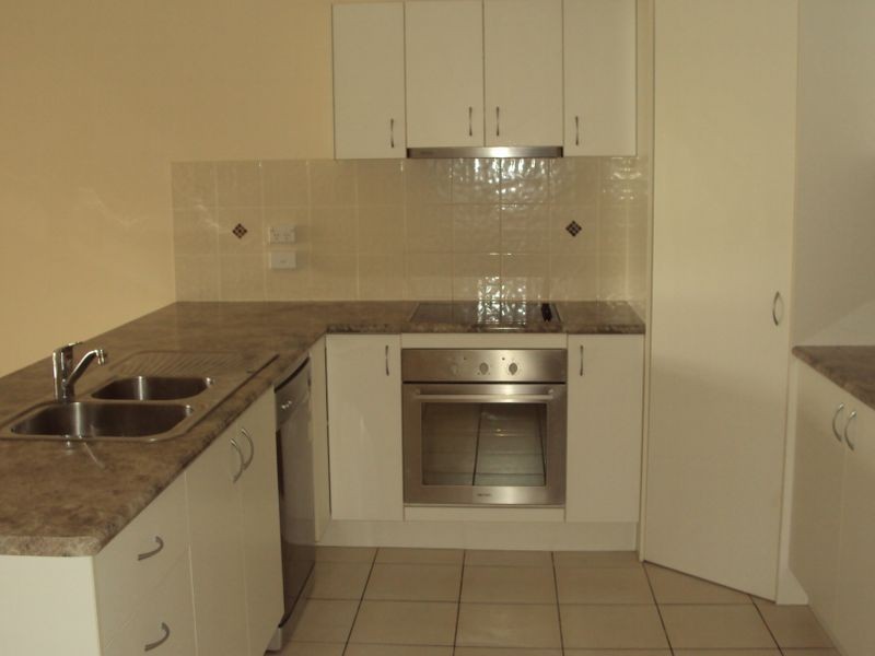 1/18 De Valera Street, Collingwood Park QLD 4301