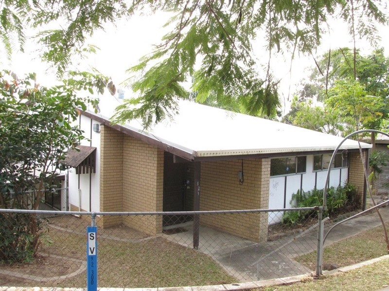 123 Alice Street, Goodna QLD 4300