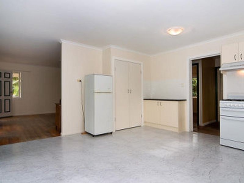 4 Frangipani Street, Bellbird Park QLD 4300