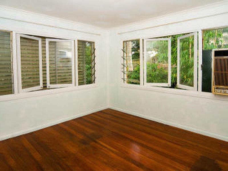 4 Frangipani Street, Bellbird Park QLD 4300