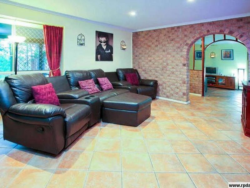 38 Janelle Street, Bellbird Park QLD 4300