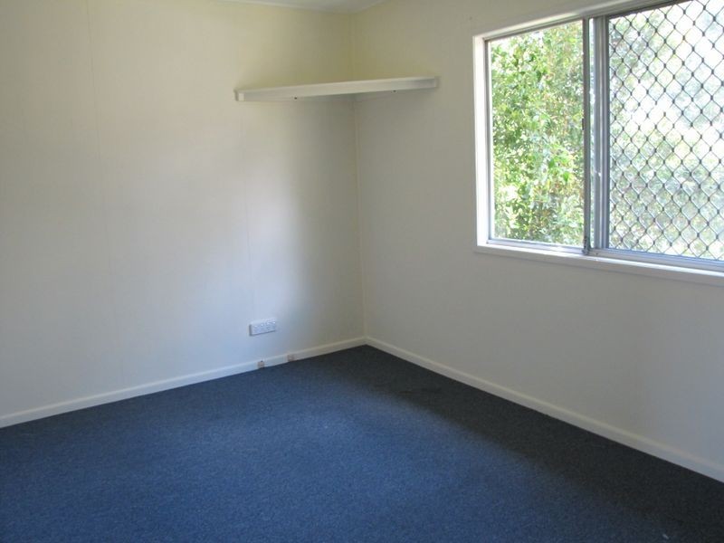 42 Lacey Street, Camira QLD 4300