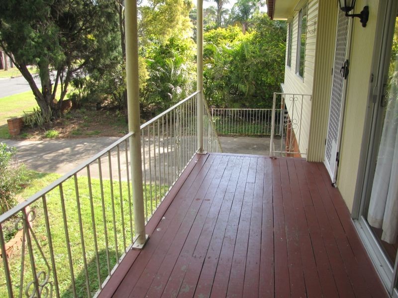 42 Lacey Street, Camira QLD 4300