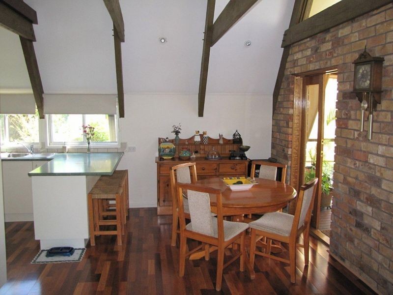 1 Glyn Court, Redbank Plains QLD 4301