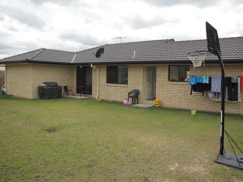 2 Wolfik Drive, Goodna QLD 4300