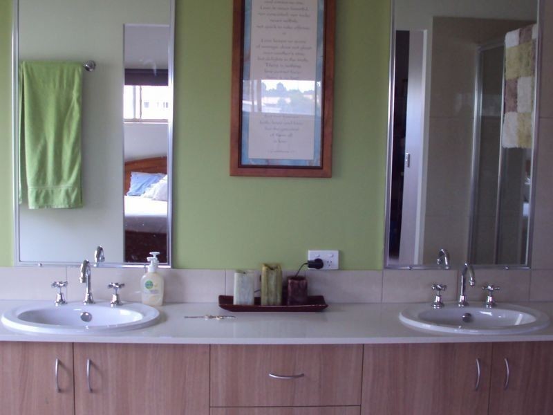 26 Heathwood Place, Collingwood Park QLD 4301