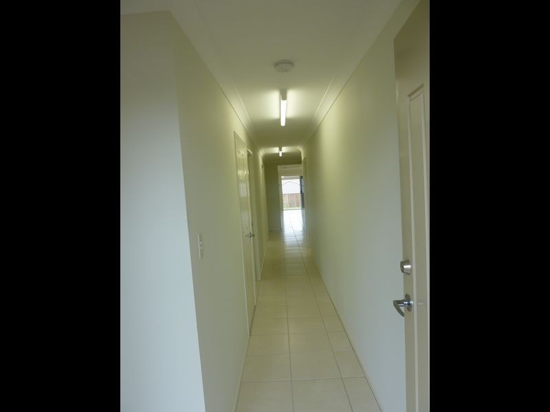 1/74 Jones Road, Bellbird Park QLD 4300