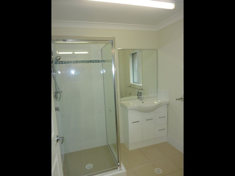 1/76A Jones Road, Bellbird Park QLD 4300