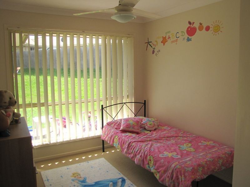 44 McKerrow Crescent, Goodna QLD 4300