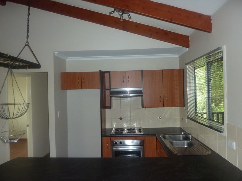 5 Surrey Road, Bellbird Park QLD 4300