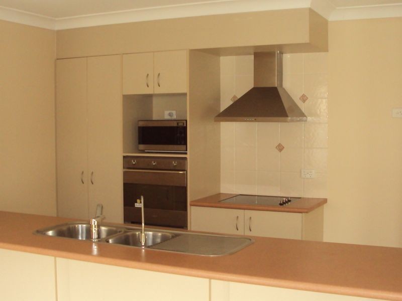 113 Collins Street, Collingwood Park QLD 4301